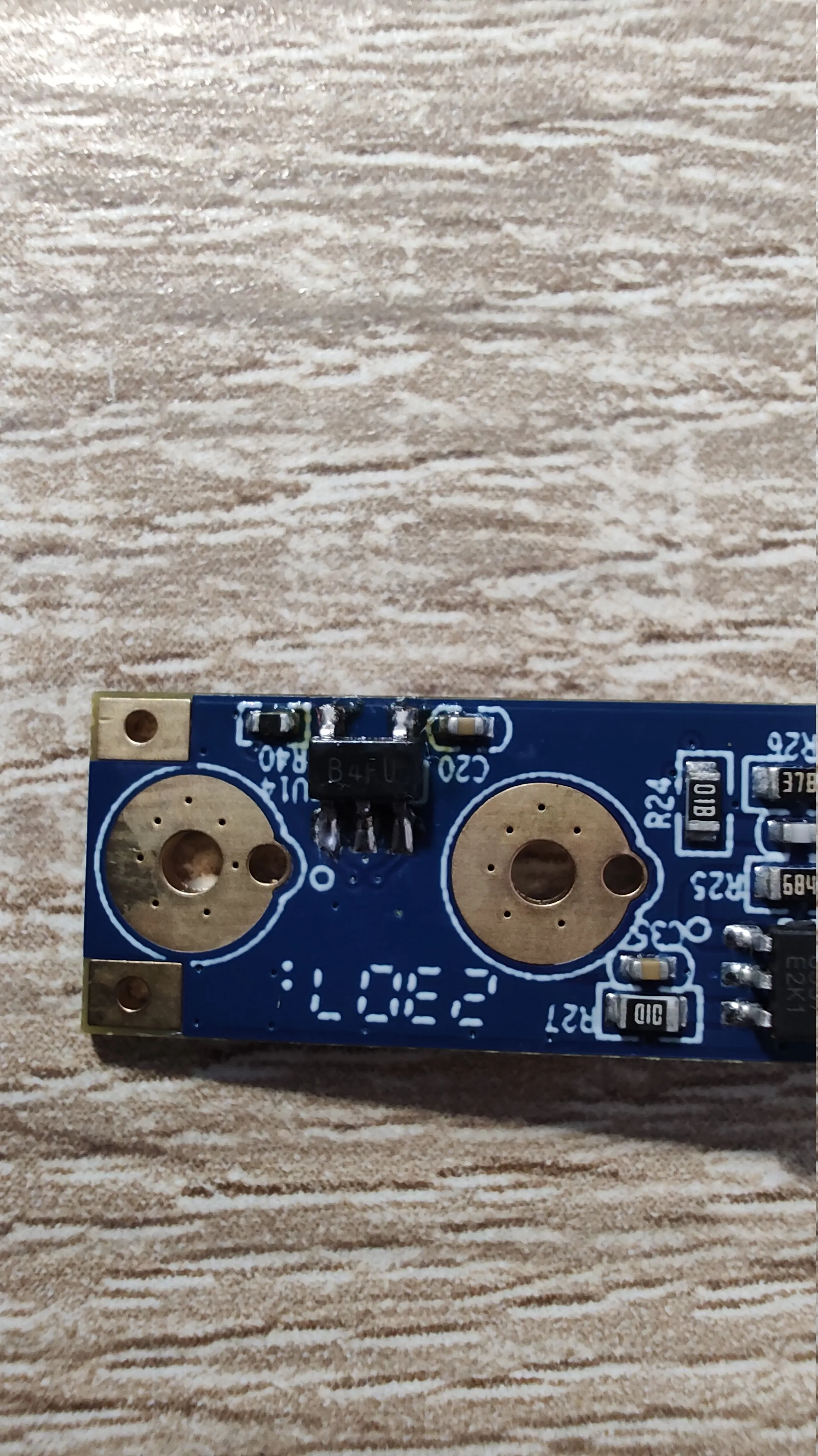 The Pinecil V2 PCB with the hall effect sensor populated